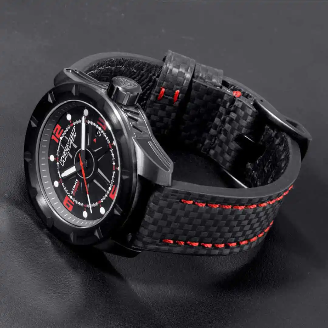 Montre noire avec bracelet carbone noir Swiss Made