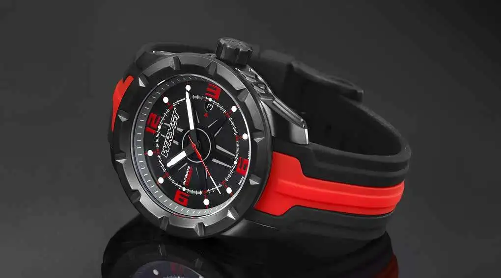 Metallschwarze DLC-Uhr mit Schweizer Uhrwerk
