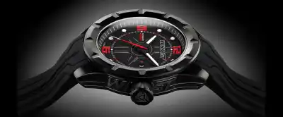 Montres Noires Ultimate